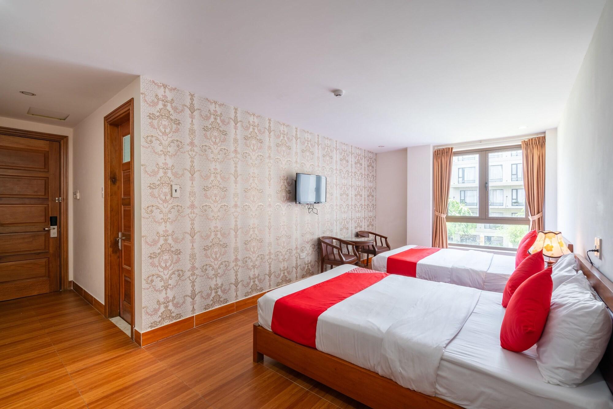 Oyo 236 Hoa Mai Boutique Hotel Đà Nẵng Exterior foto
